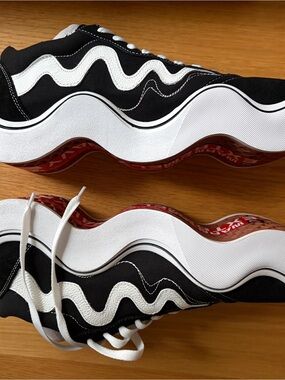 MSCHF Wavy Baby size 10